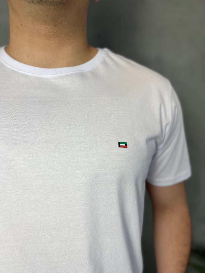 Camiseta Enzo Milano - Branca