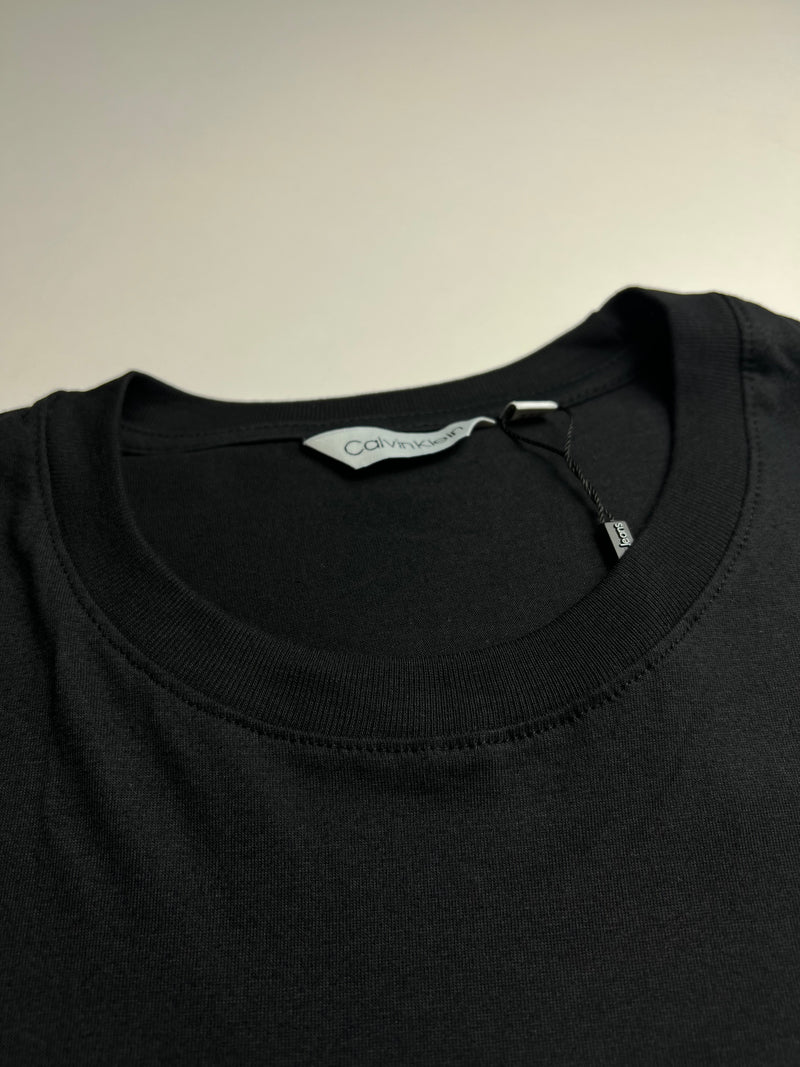 Camiseta Calvin Klein - Preta - Seda Pima