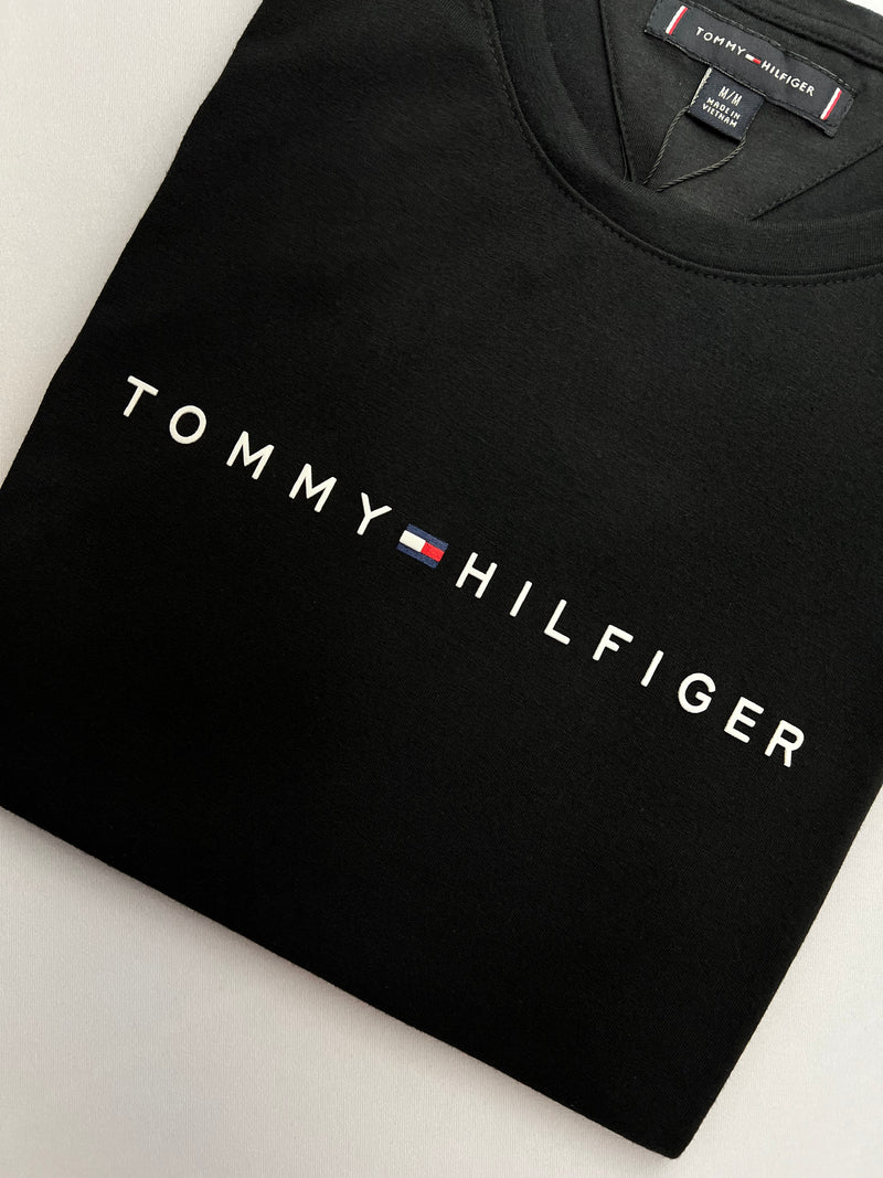 Camiseta Tommy Hilfiger - Preta      - Algodão Egipcio