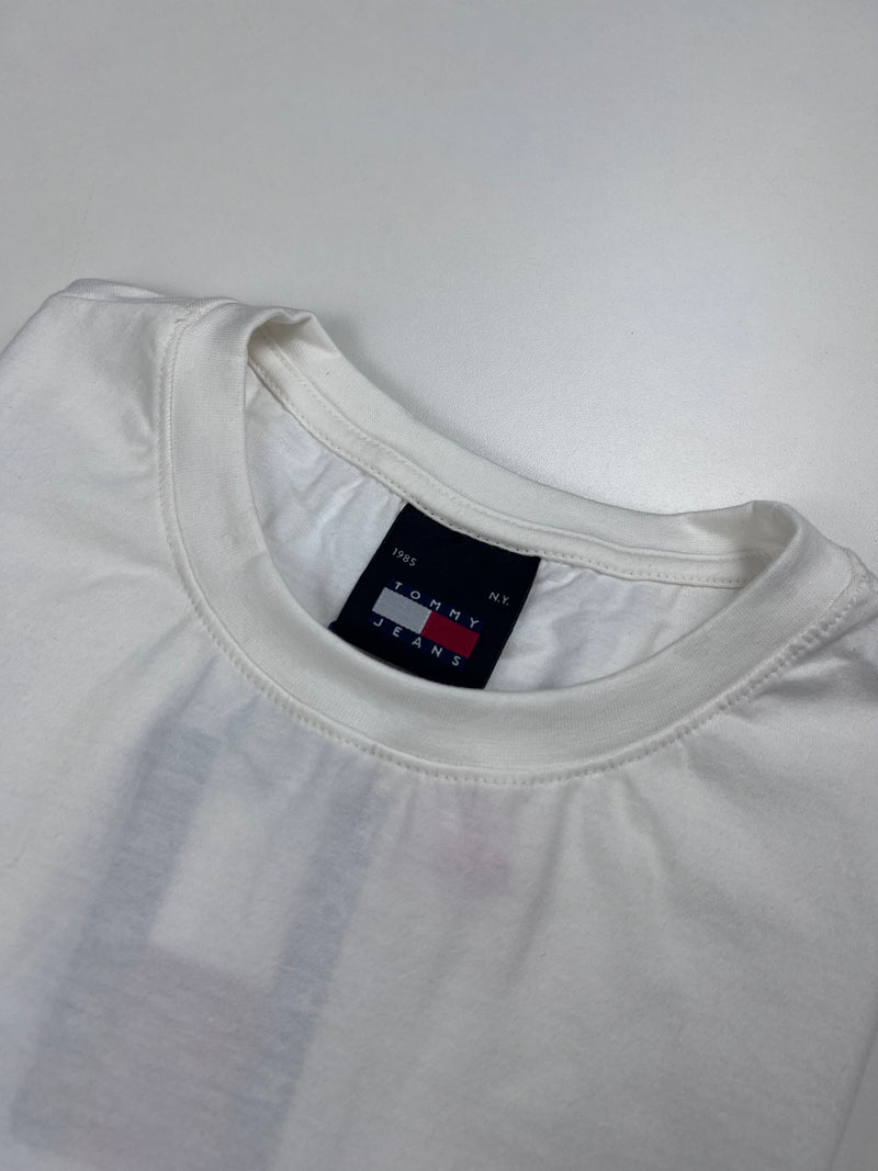 Camiseta Tommy Jeans - Off White - Seda Pima