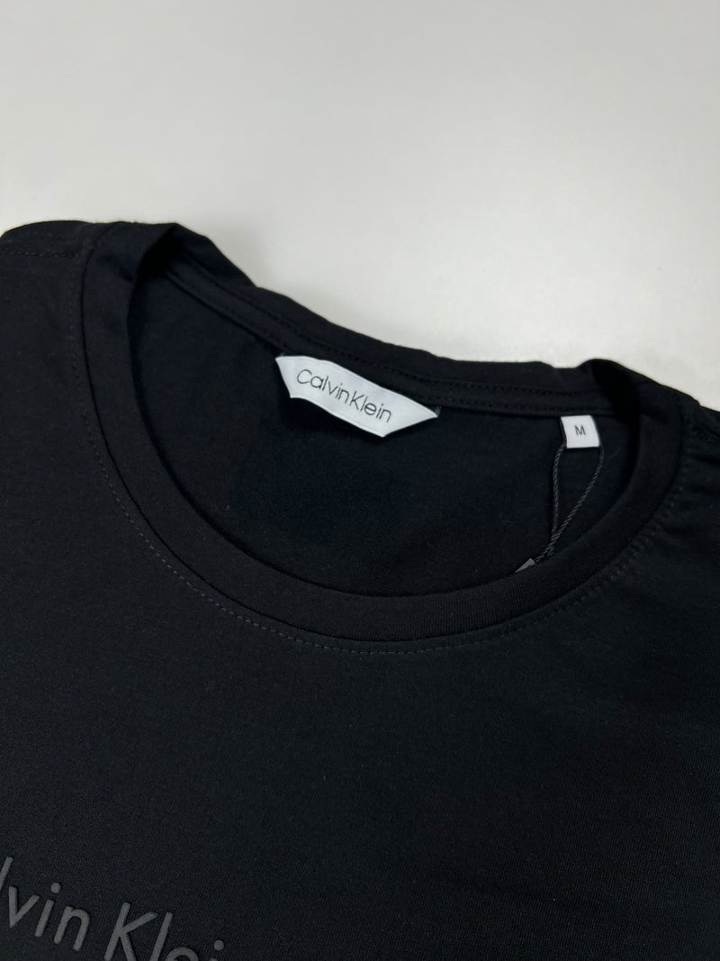 Camiseta Calvin Klein - Preta - Algodão Egípcio
