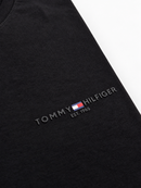 Camiseta Tommy Hilfiger - Preto - Algodão Egípcio