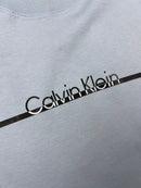 Camiseta Calvin Klein - Azul Bebê - Importada