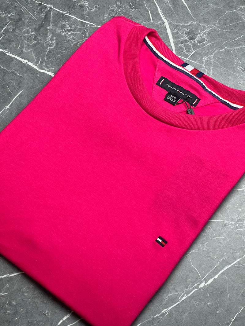 Camiseta Tommy Hilfiger Basic - Rosa