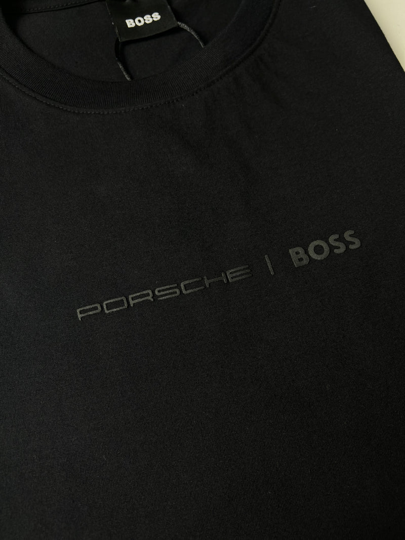Camiseta Porsche x Boss - Preta- Seda Pima